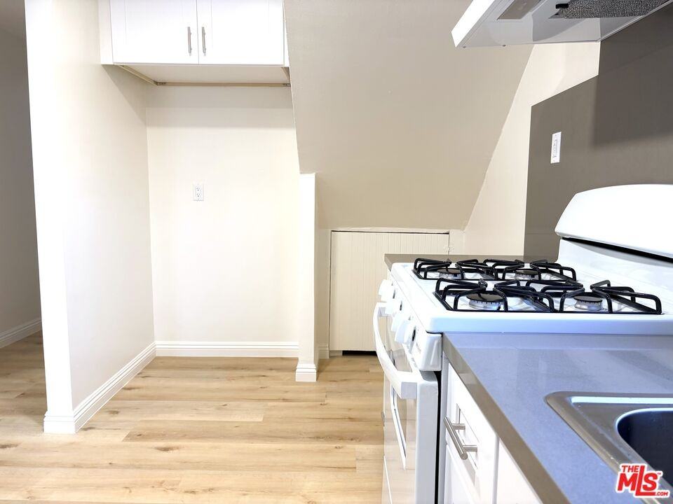 2631 W 17th St #2631 - Photo 7 of 9