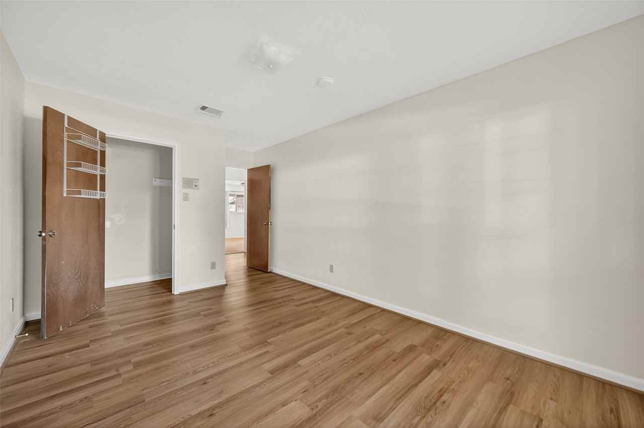 9218 Rowan Ln #9218 - Photo 4 of 32