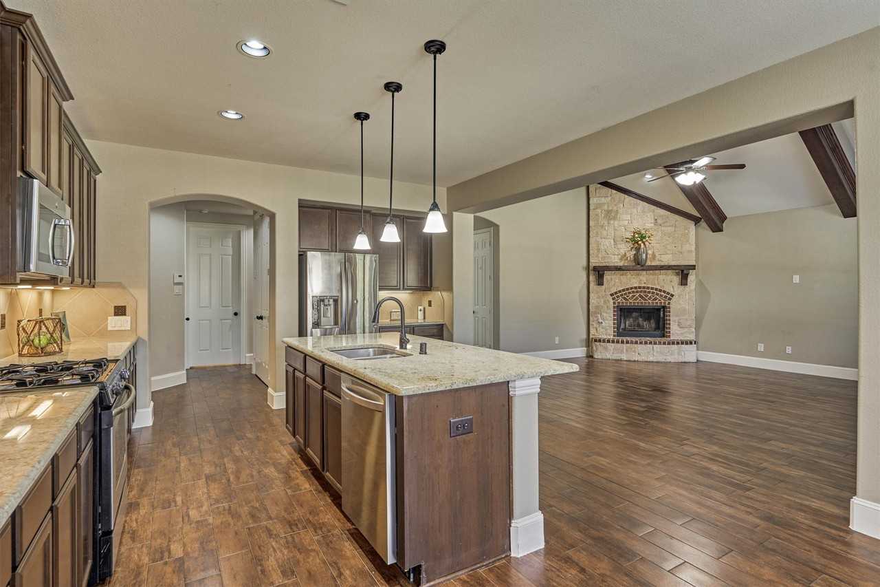 118 Madeline Ln #118 - Photo 5 of 43