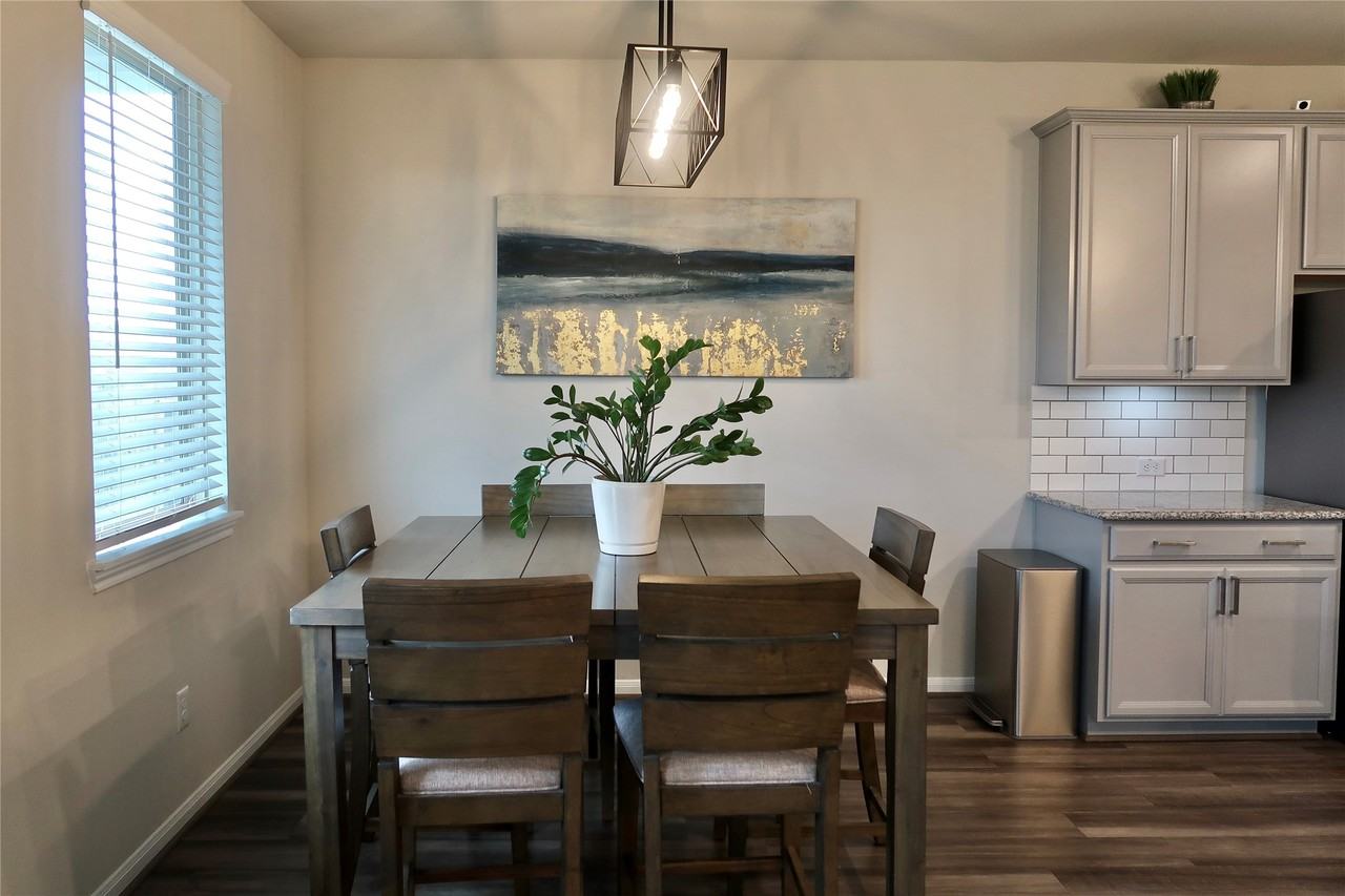 9850 Copper Ranch Trl #9850 - Photo 6 of 24