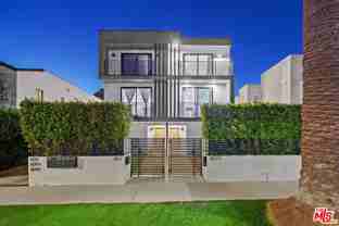 807 N Cherokee Ave - Photo 1 of 1