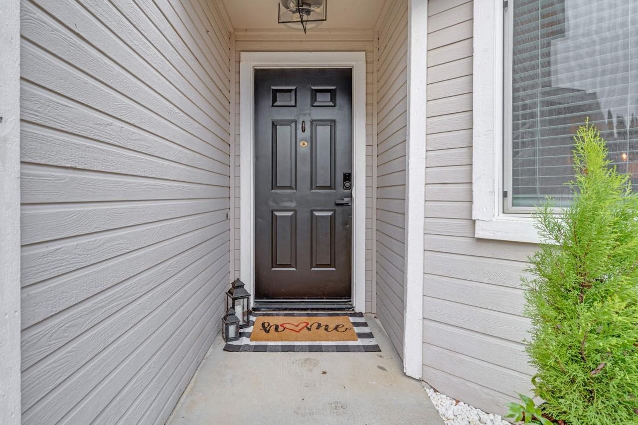 8136 Sheehan Way #8136 - Photo 4 of 29