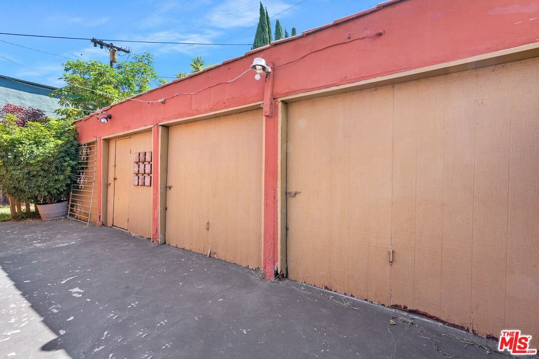 6086 Saturn St #6086 - Photo 7 of 16