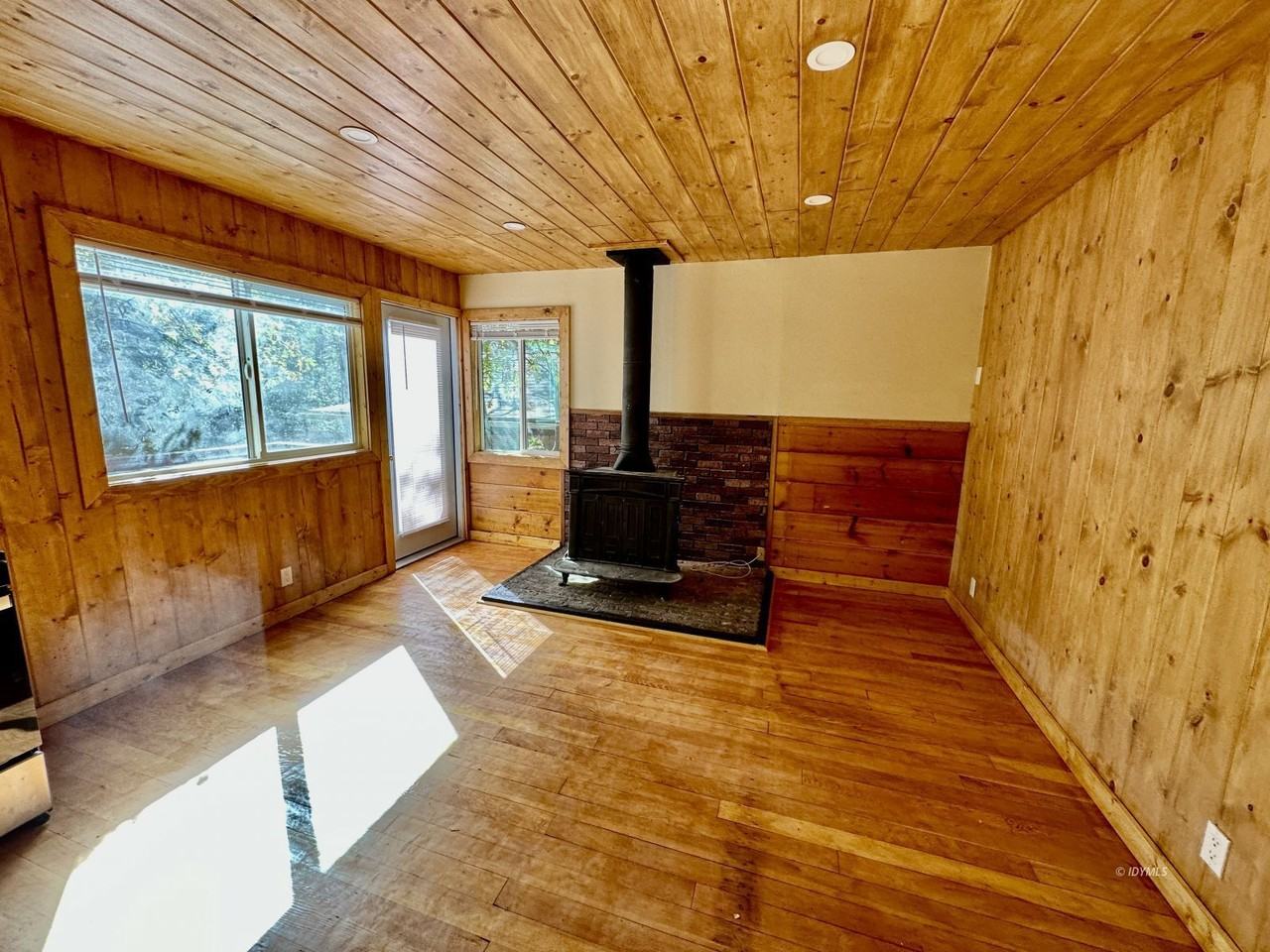 54365 Pine Crest Ave #54365-3 - Photo 5 of 9