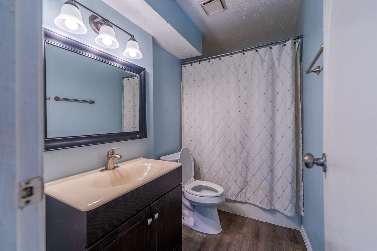 2027 Alabama St #2027 - Photo 2 of 25