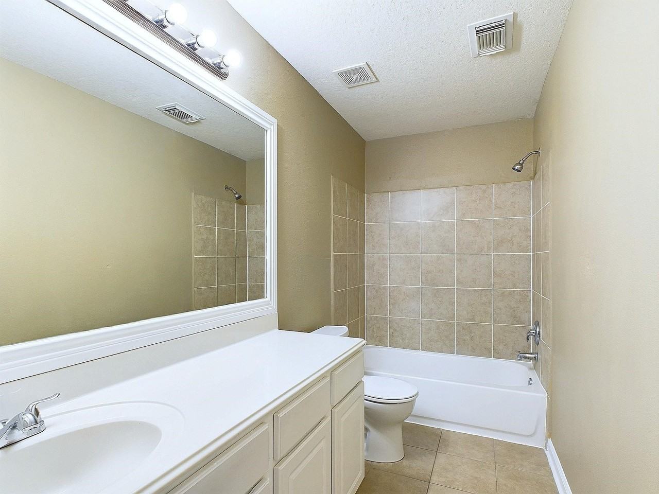 17107 Dawn Shadows Dr #17107 - Photo 3 of 27