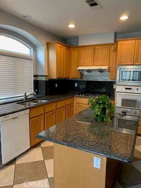 6377 Stanford Ct #6377 - Photo 3 of 27