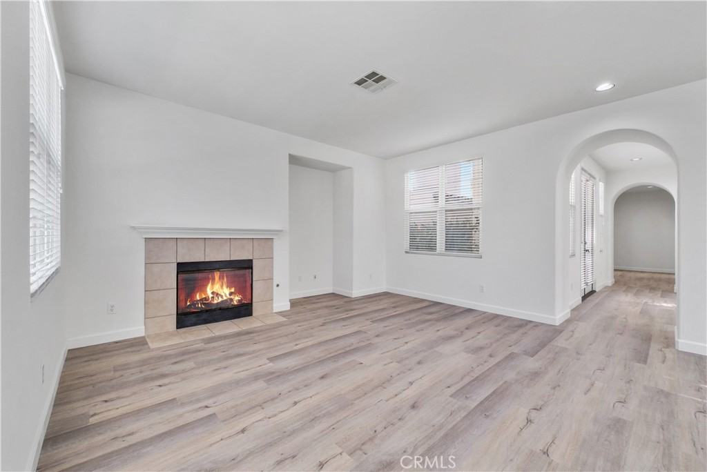 180 S Heartwood Way #180 - Photo 4 of 38