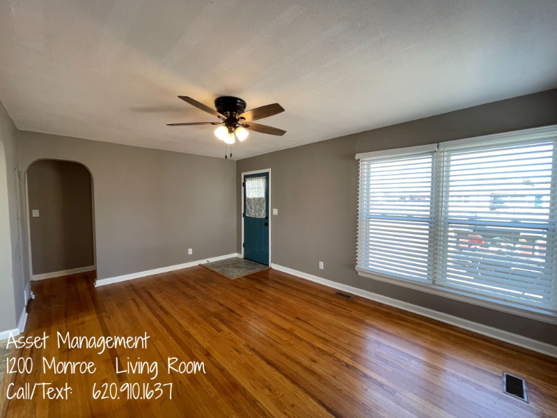 1200 Monroe St - Photo 4 of 21