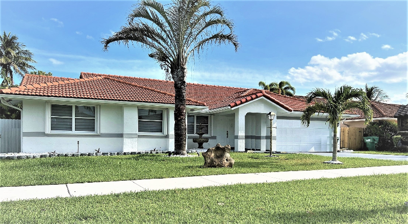 14880 Sw 168th St - Photo 2 of 18