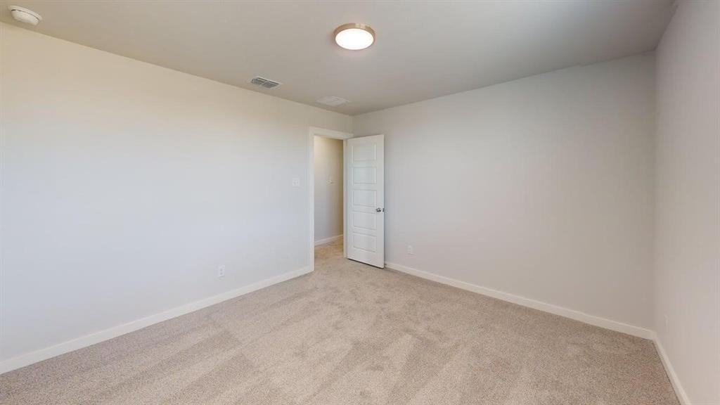 682 Briar Dr #682 - Photo 4 of 27