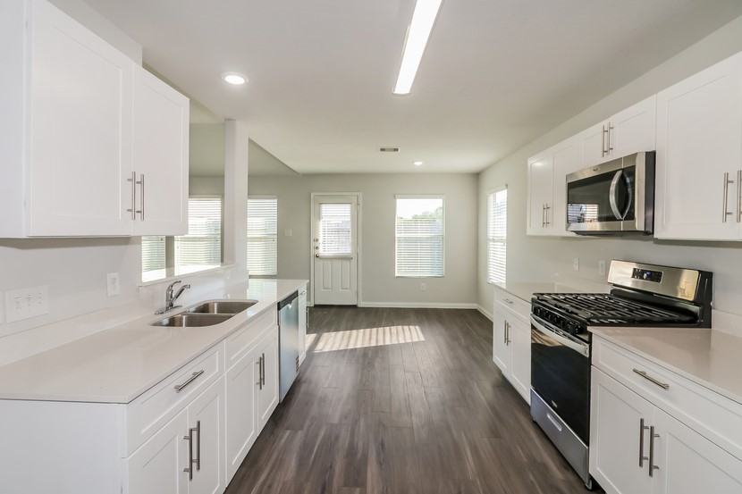 1011 Briza Del Mar Ct #1011 - Photo 4 of 13