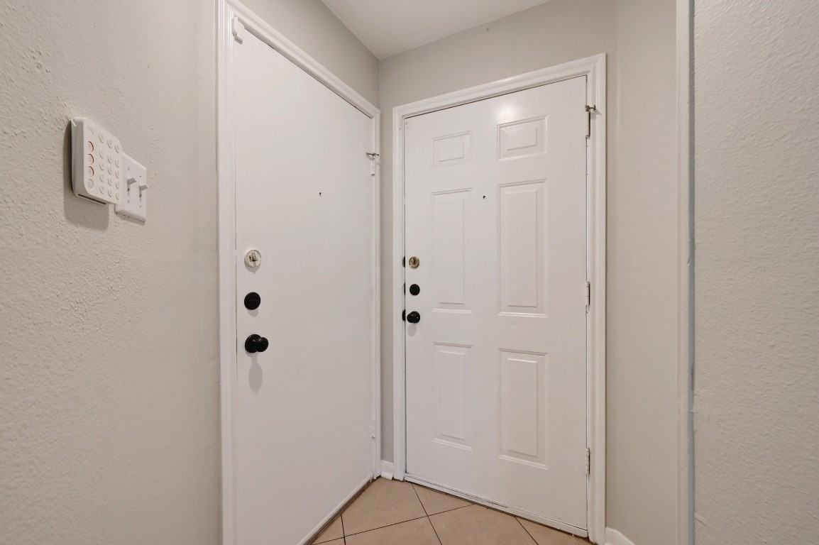 2318 Riddle Rd #2318A - Photo 5 of 26