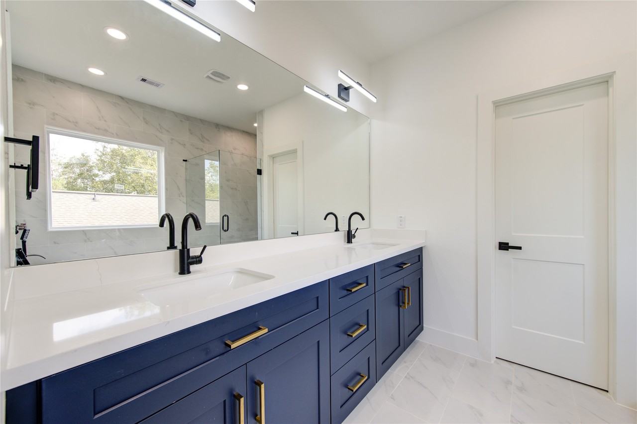 3639 Rebecca St #3639D - Photo 6 of 27