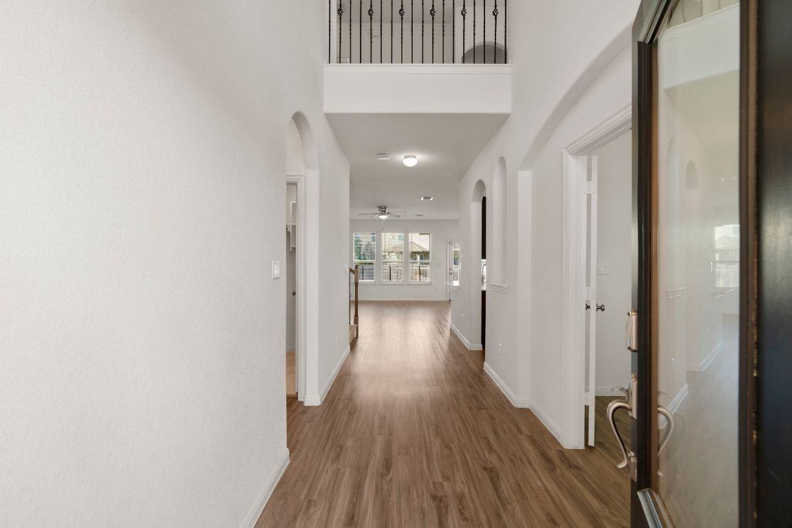 400 Mante Ct #400 - Photo 6 of 39