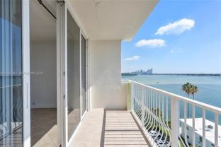 10350 W Bay Harbor Dr - Photo 1 of 1