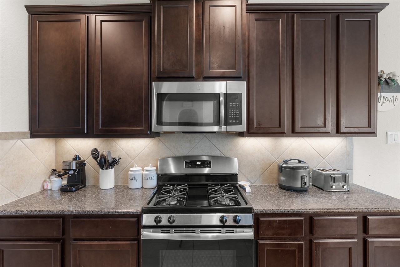 2314 Red Slate Dr #2314 - Photo 2 of 17