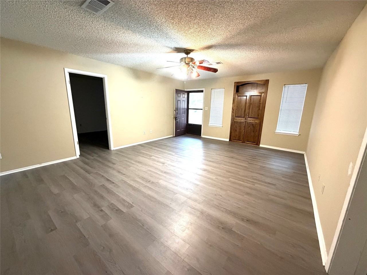 117 Kirk Rd #117 - Photo 5 of 12