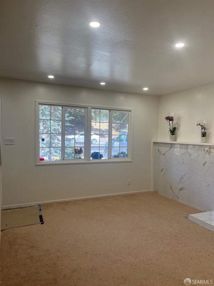 5880 Olinda Rd #5880 - Photo 7 of 31