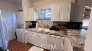 583 S Calle Abronia #583A - Photo 3 of 11