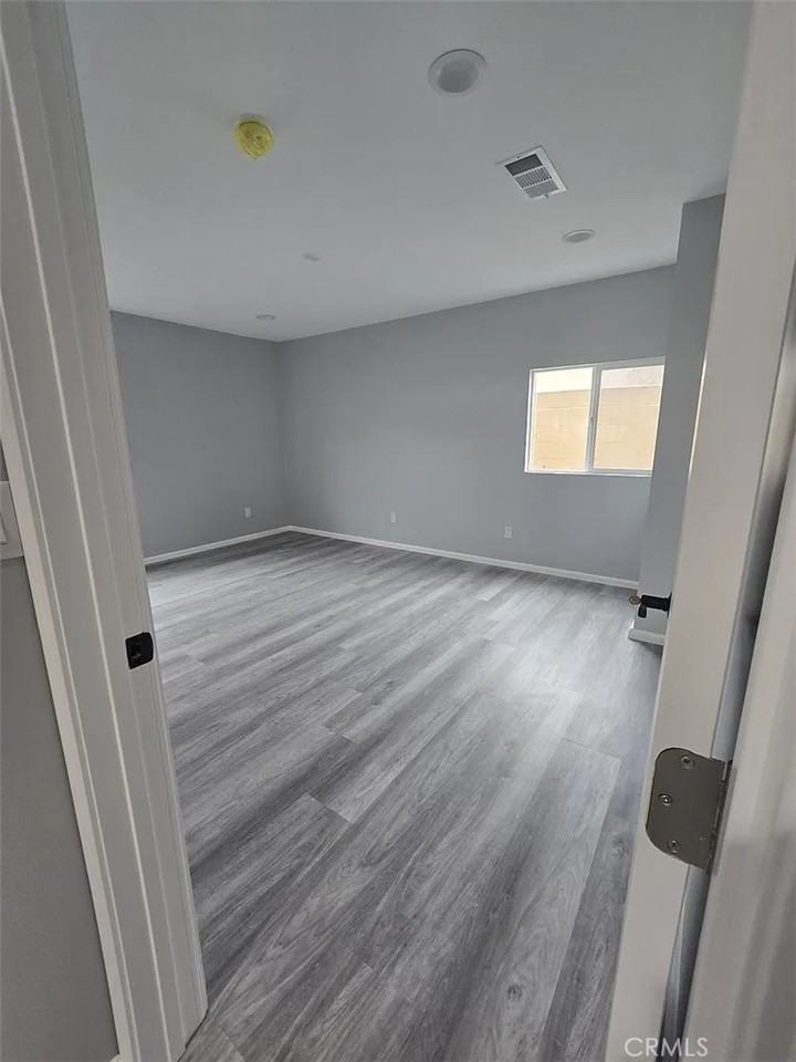 3608 1/2 W 116th St #3608 - Photo 6 of 16