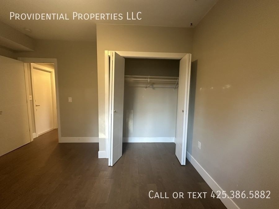 10521 Ne 139th St - Photo 7 of 25