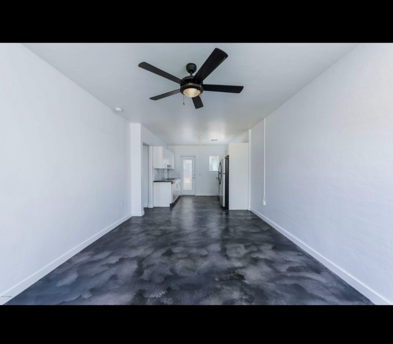 3338 N 16th Ave #2 - Photo 3 of 7