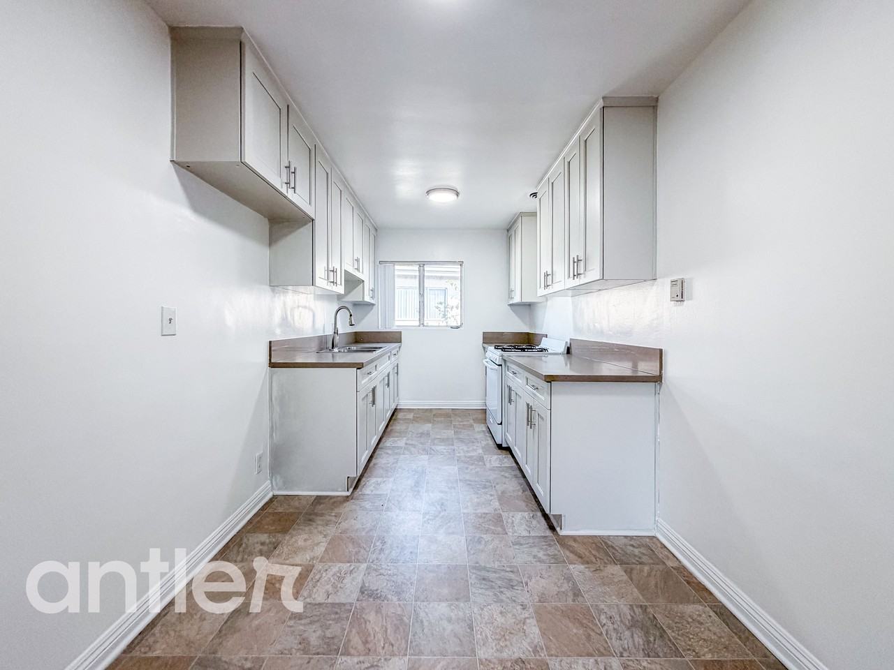 4022 Palmyra Rd #10 - Photo 6 of 17