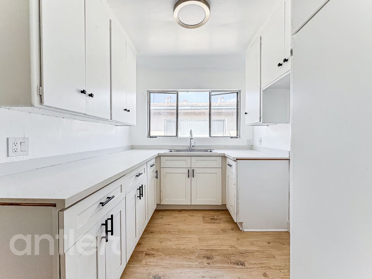 4026 Palmwood Dr #2 - Photo 4 of 25