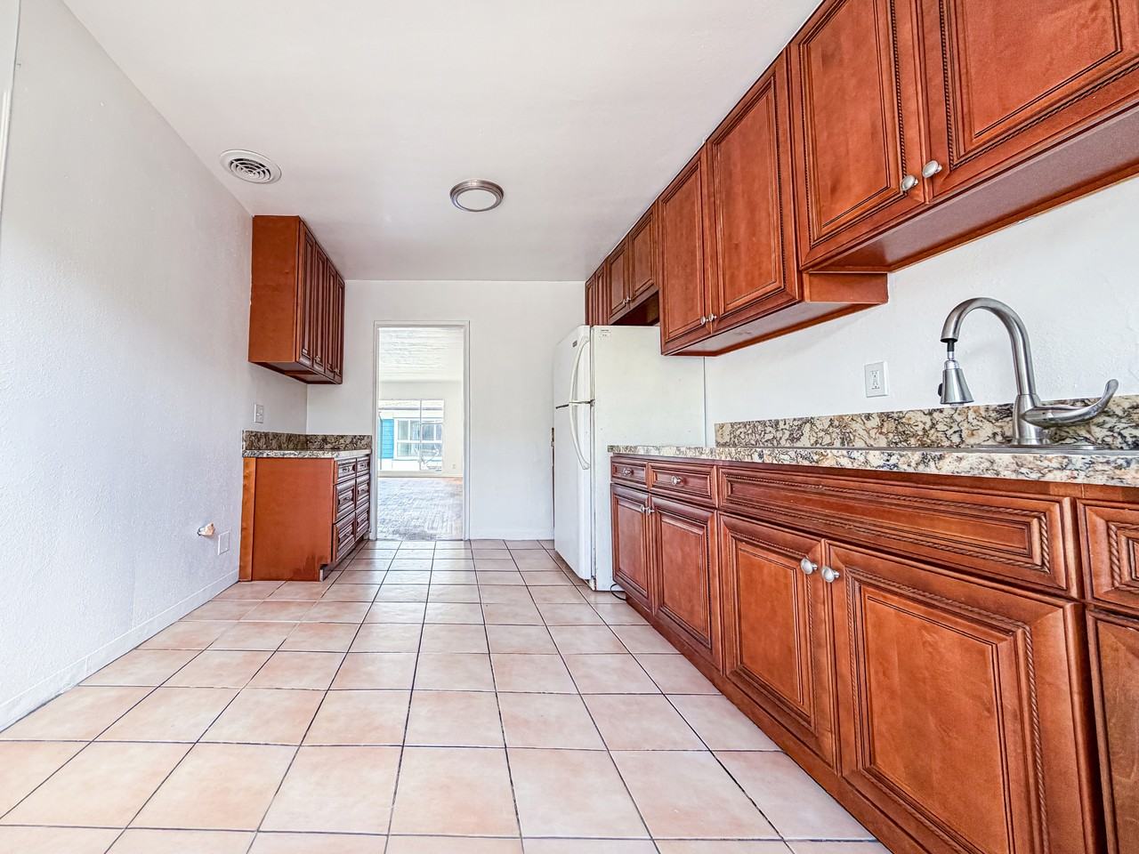 4024 Palmwood Dr #2 - Photo 6 of 28