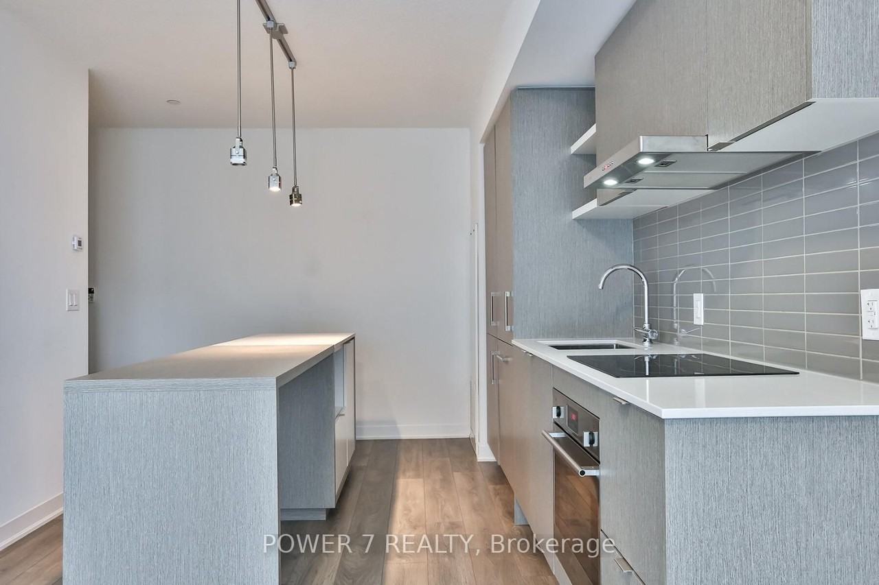 88 Harbour Street - Photo 3 of 18