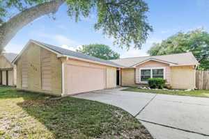 featured image of 4718 Roserock Ln