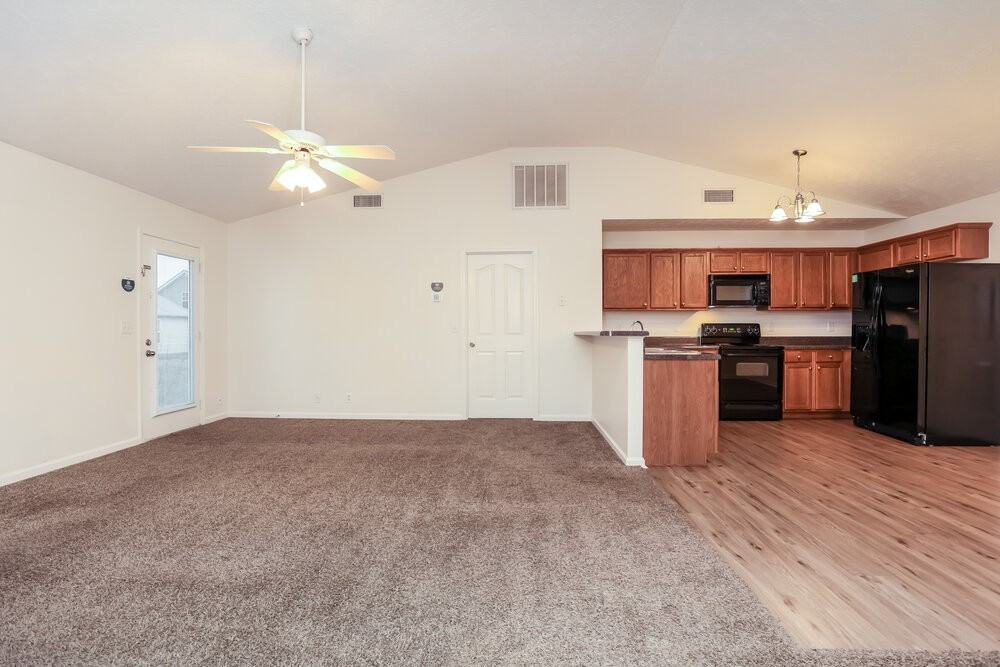 3128 Sherborne Ct - Photo 4 of 16