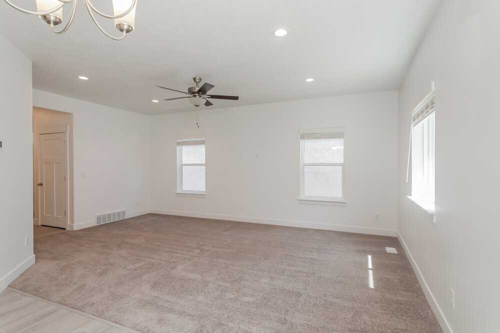 4728 E Rustic Ranch Way - Photo 5 of 18