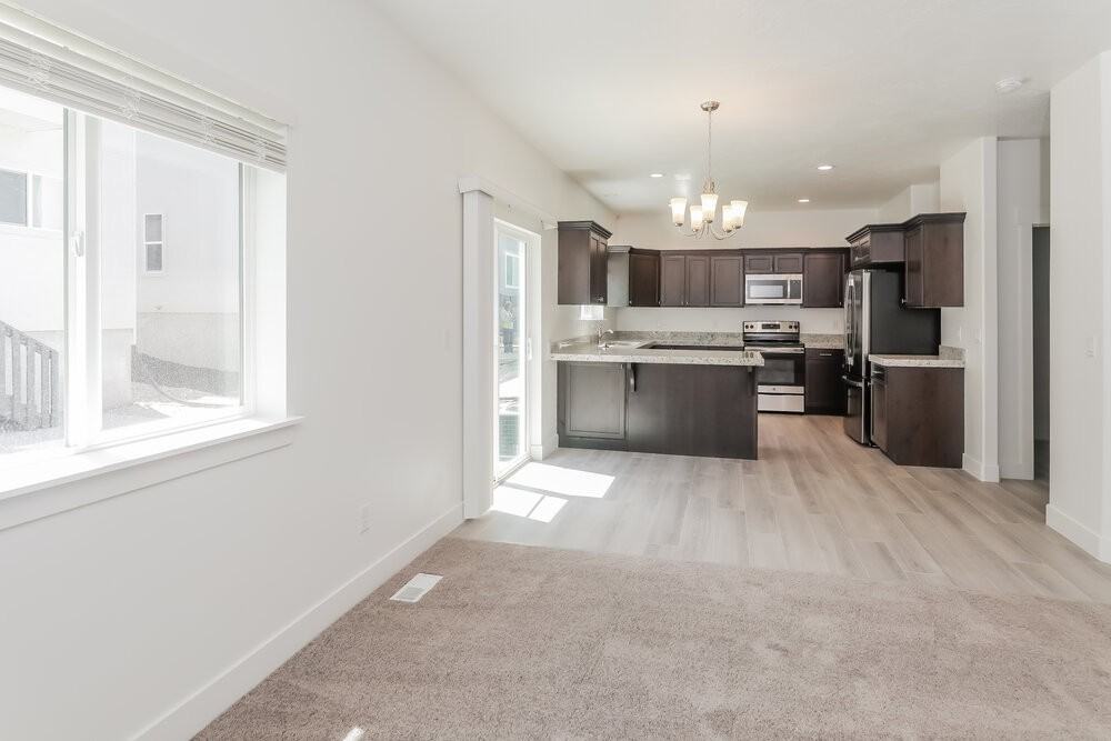 4728 E Rustic Ranch Way - Photo 6 of 18