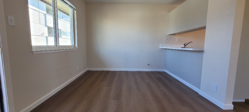 1830 10th Ave #8 - Photo 3 of 27