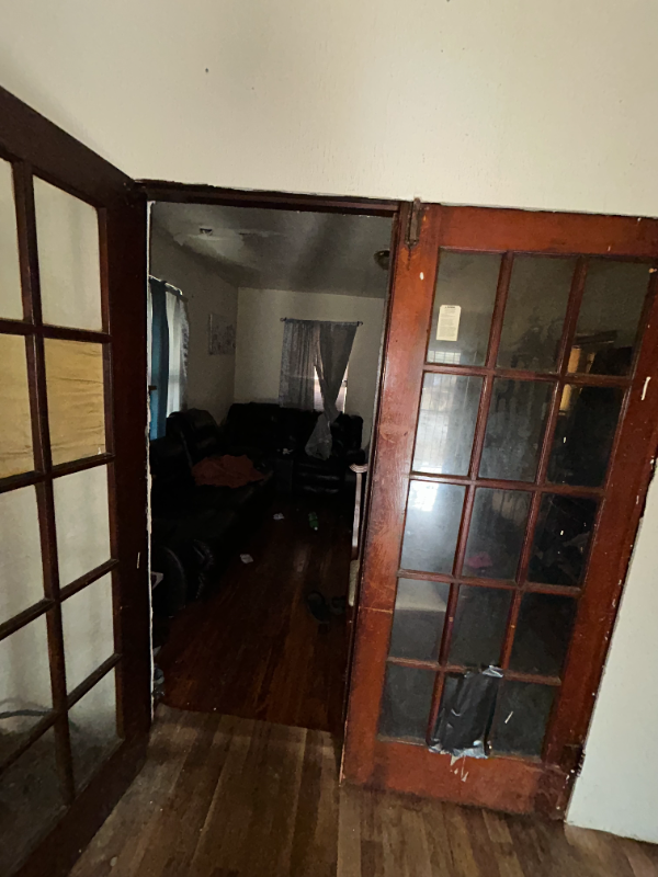 5617 Warren Ave - Photo 7 of 14