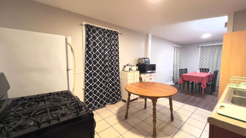 197 Brooks Ave - Photo 5 of 15