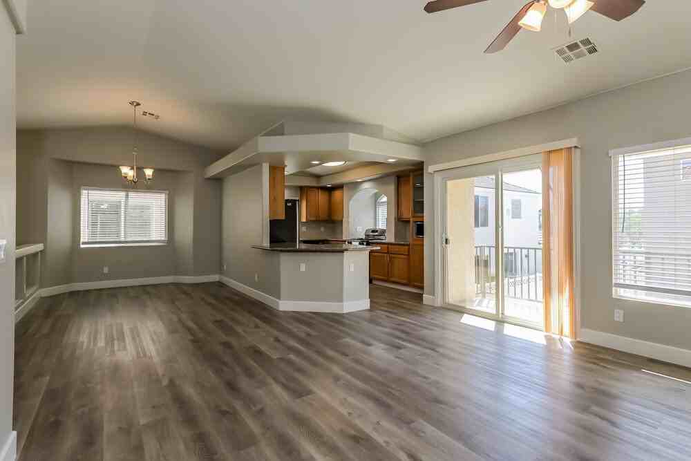 8455 Kettledrum St - Photo 7 of 20