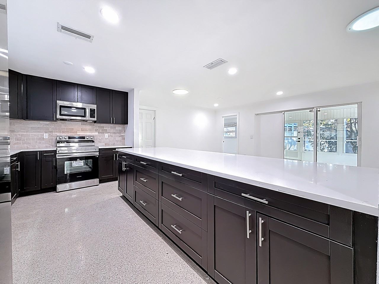 2161 Edythe Drive - Photo 2 of 36