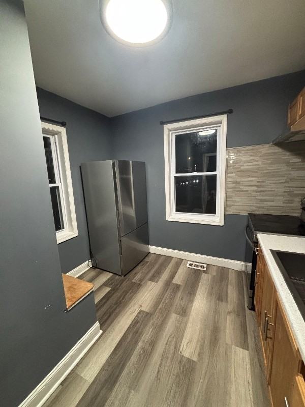 2401 S 54th St #2FLOR - Photo 4 of 13