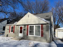 featured image of 2215 45th Ave Ne