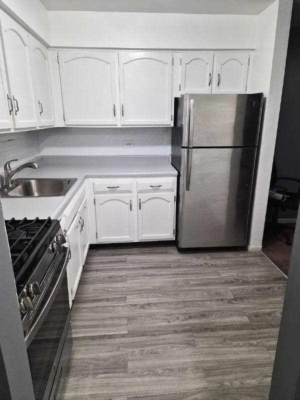 1500 Robin Cir #210 - Photo 3 of 20