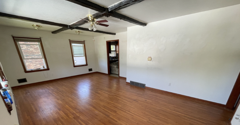 309 Williams Rd - Photo 3 of 6