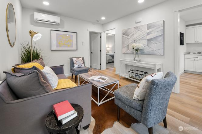 3425B 21st Ave S - Photo 5 of 10