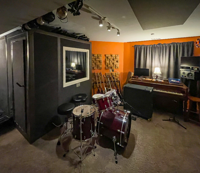 873 Iowa Ave W - Photo 7 of 24