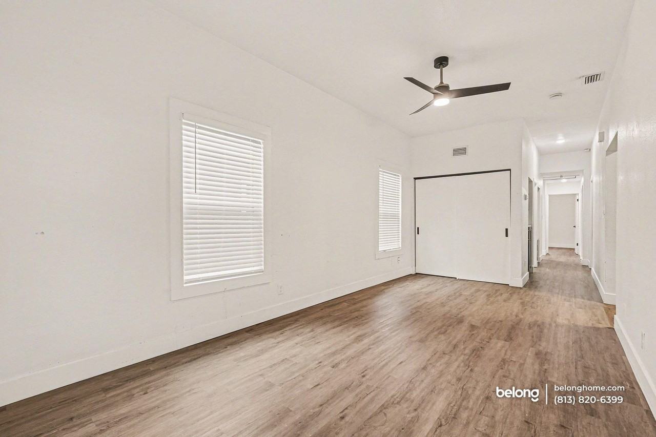 1922 W Main St - Photo 4 of 16