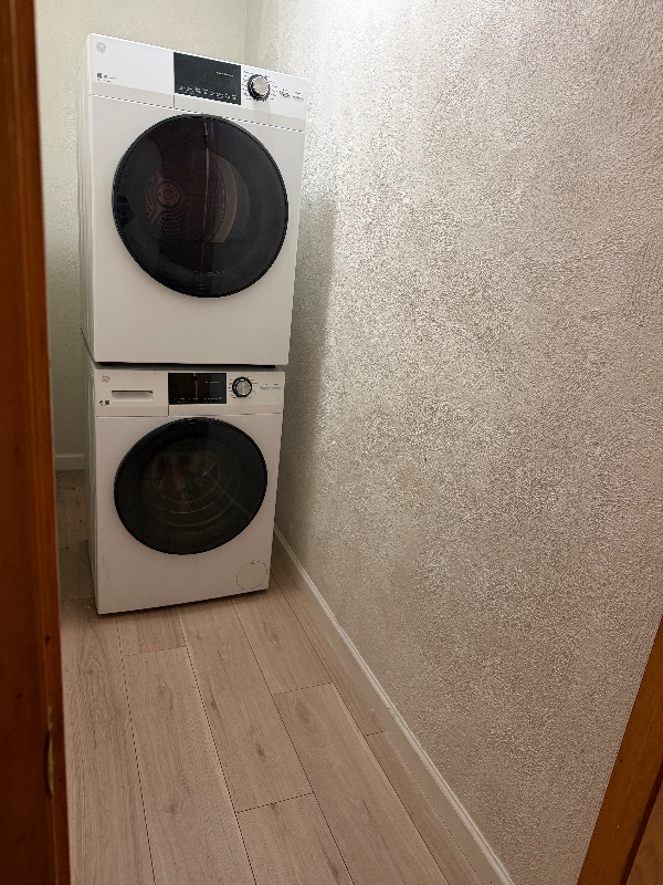 114 Charger St #1 - Photo 3 of 8