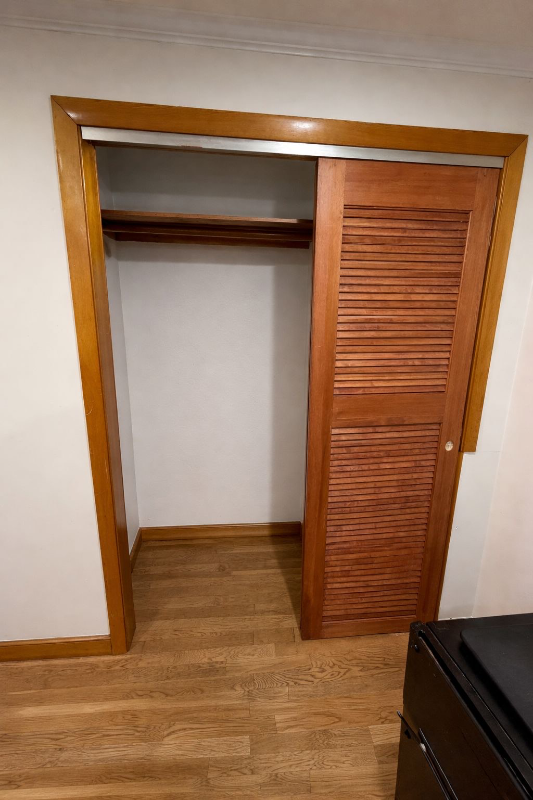 114 Charger St #1 - Photo 5 of 8