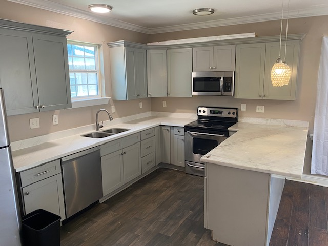 4210 Eagle St - Photo 3 of 11